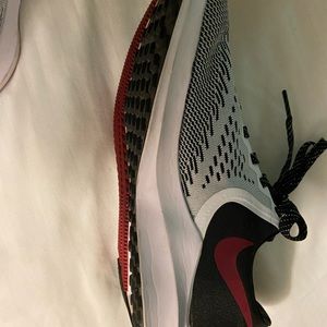 Nike zoom running shoes